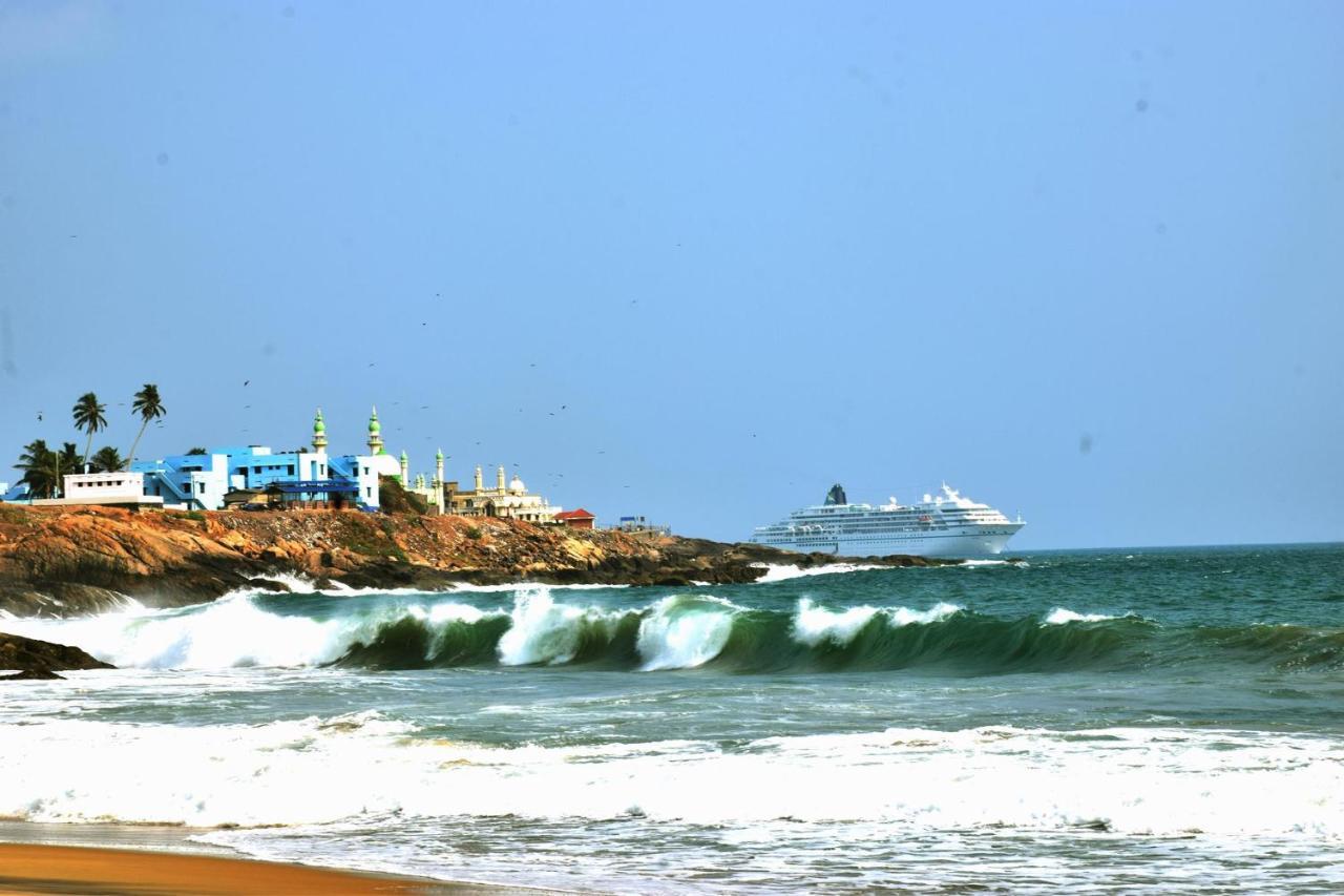 Vijaya Varma Beach Resort Kovalam Exterior foto